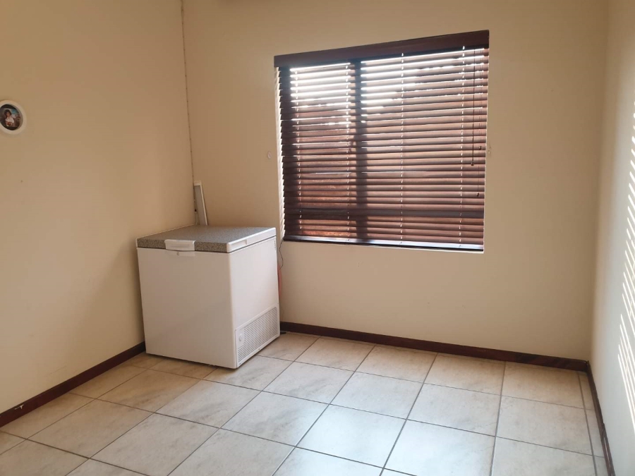 2 Bedroom Property for Sale in Jackal Creek Golf Estate Gauteng