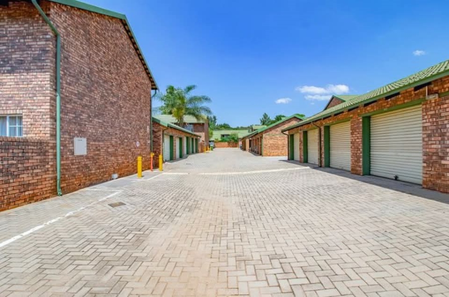 2 Bedroom Property for Sale in Weavind Park Gauteng