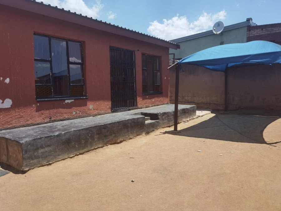 2 Bedroom Property for Sale in Tembisa Central Gauteng