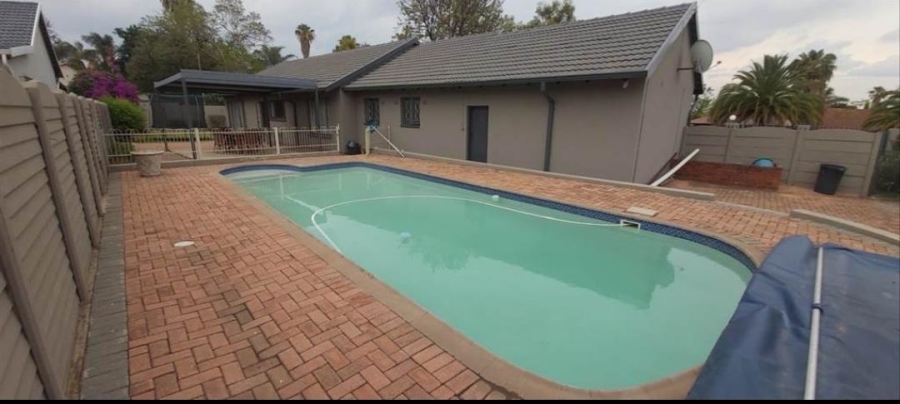 3 Bedroom Property for Sale in Norkem Park Gauteng