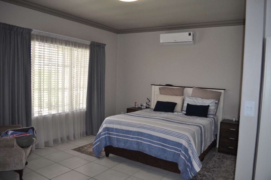 4 Bedroom Property for Sale in The Wilds Gauteng