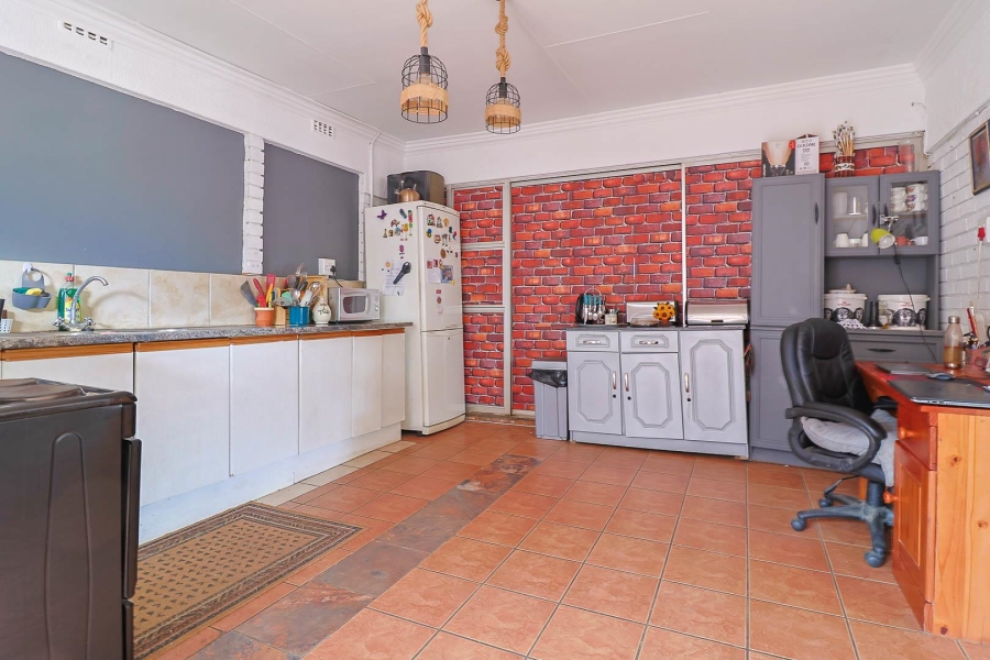 4 Bedroom Property for Sale in Randhart Gauteng