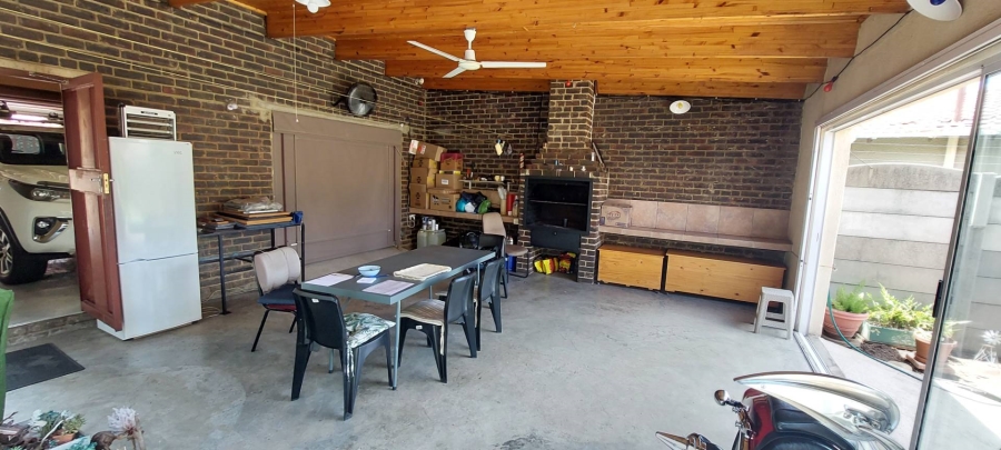 3 Bedroom Property for Sale in Elandspark Gauteng