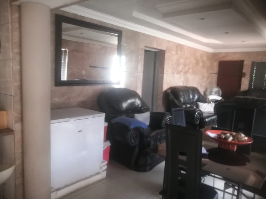 3 Bedroom Property for Sale in East Lynne Gauteng