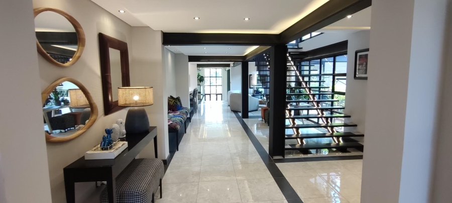 6 Bedroom Property for Sale in Waterkloof Gauteng