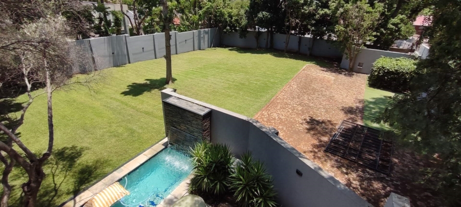 6 Bedroom Property for Sale in Waterkloof Gauteng