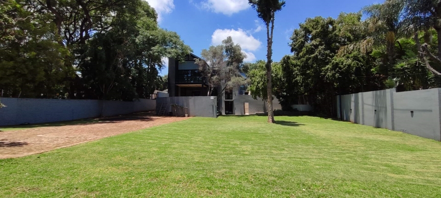 6 Bedroom Property for Sale in Waterkloof Gauteng