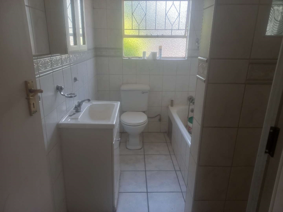 3 Bedroom Property for Sale in Freeway Park Gauteng