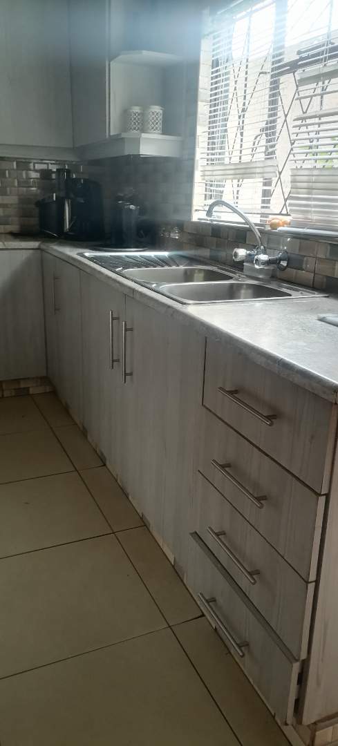 3 Bedroom Property for Sale in Etwatwa Gauteng