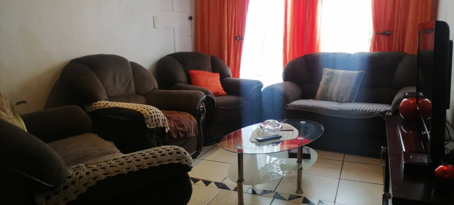 3 Bedroom Property for Sale in Etwatwa Gauteng