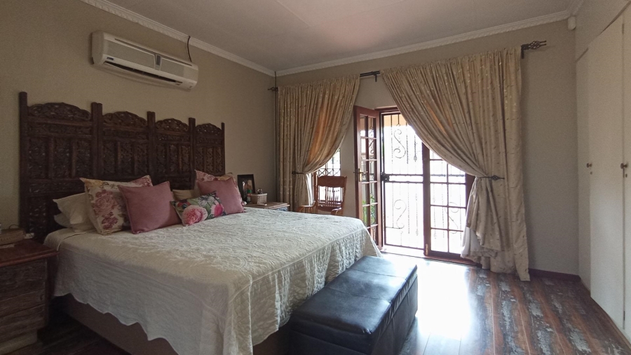 3 Bedroom Property for Sale in Eldoraigne Gauteng