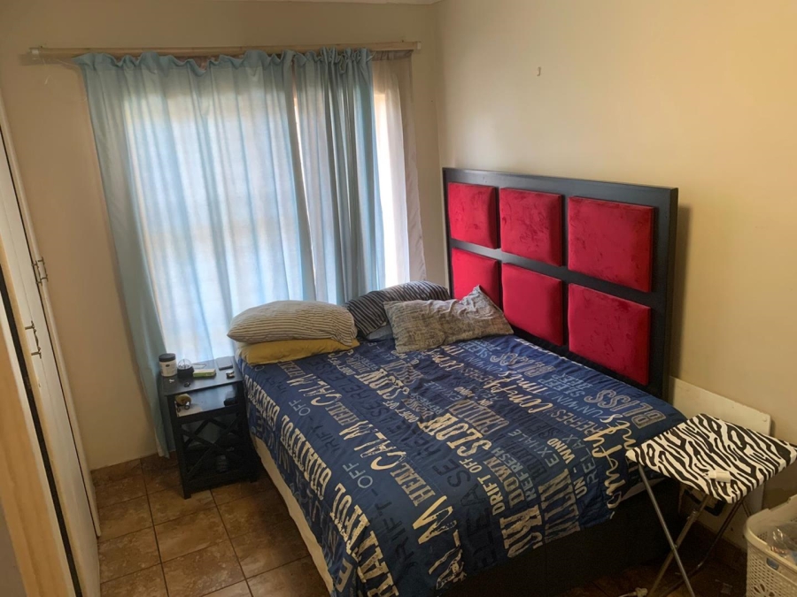 2 Bedroom Property for Sale in Weavind Park Gauteng