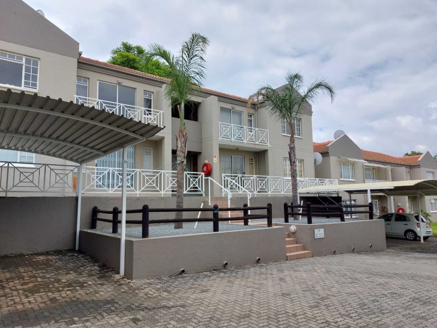 To Let 2 Bedroom Property for Rent in Lynnwood Gauteng