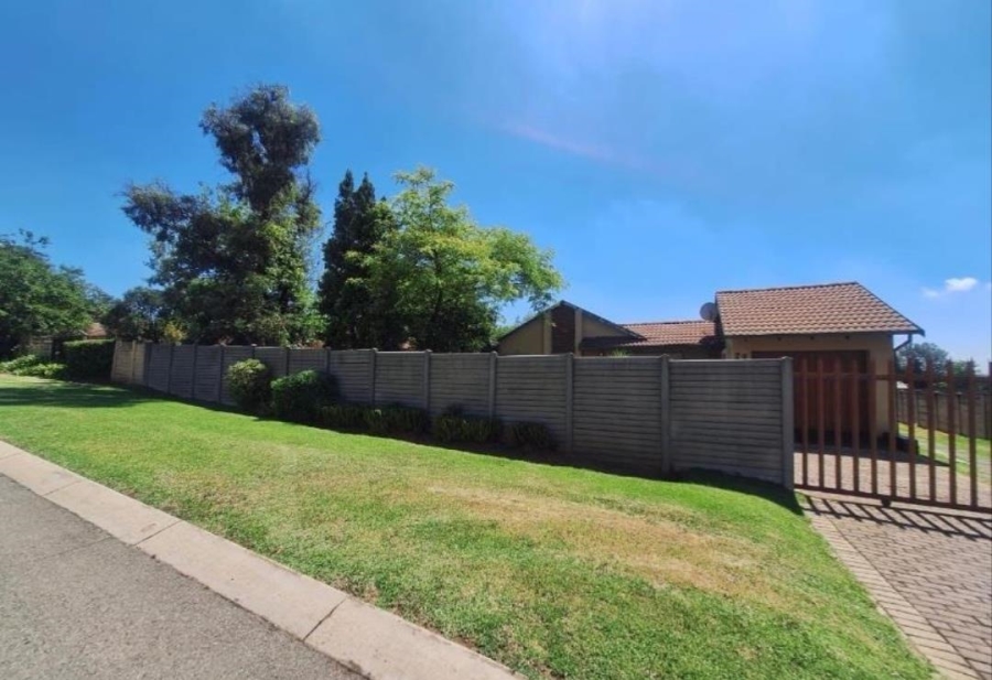 3 Bedroom Property for Sale in Terenure Gauteng