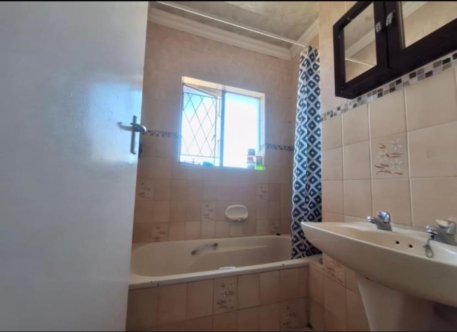 3 Bedroom Property for Sale in Terenure Gauteng