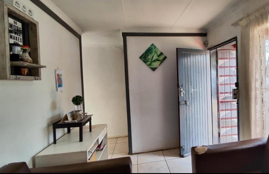 3 Bedroom Property for Sale in Birchleigh North Gauteng