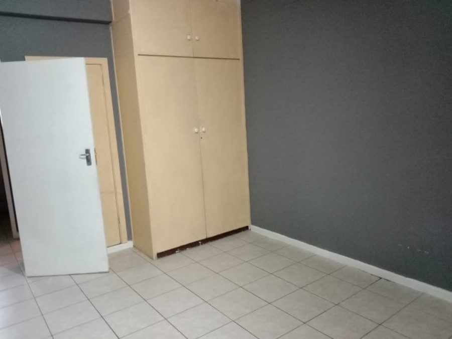 2 Bedroom Property for Sale in Townsview Gauteng