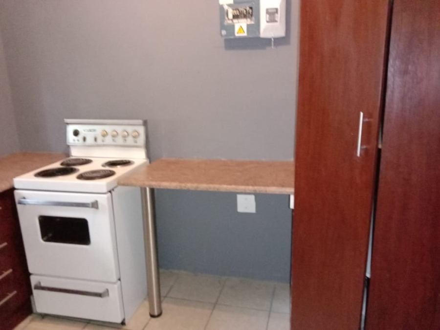 2 Bedroom Property for Sale in Townsview Gauteng