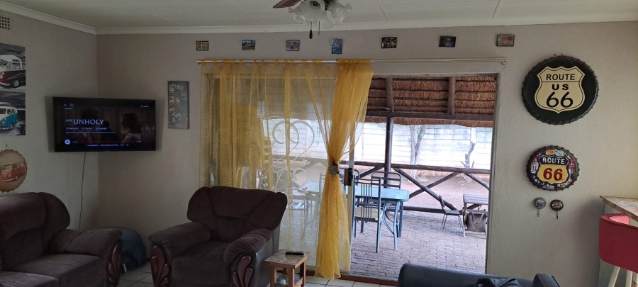 3 Bedroom Property for Sale in Brackendowns Gauteng