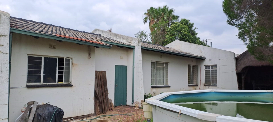 3 Bedroom Property for Sale in Brackendowns Gauteng