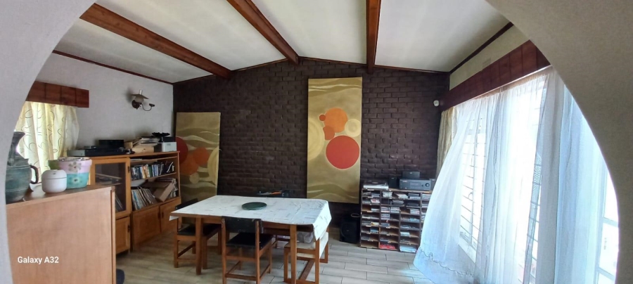 3 Bedroom Property for Sale in Brackendowns Gauteng