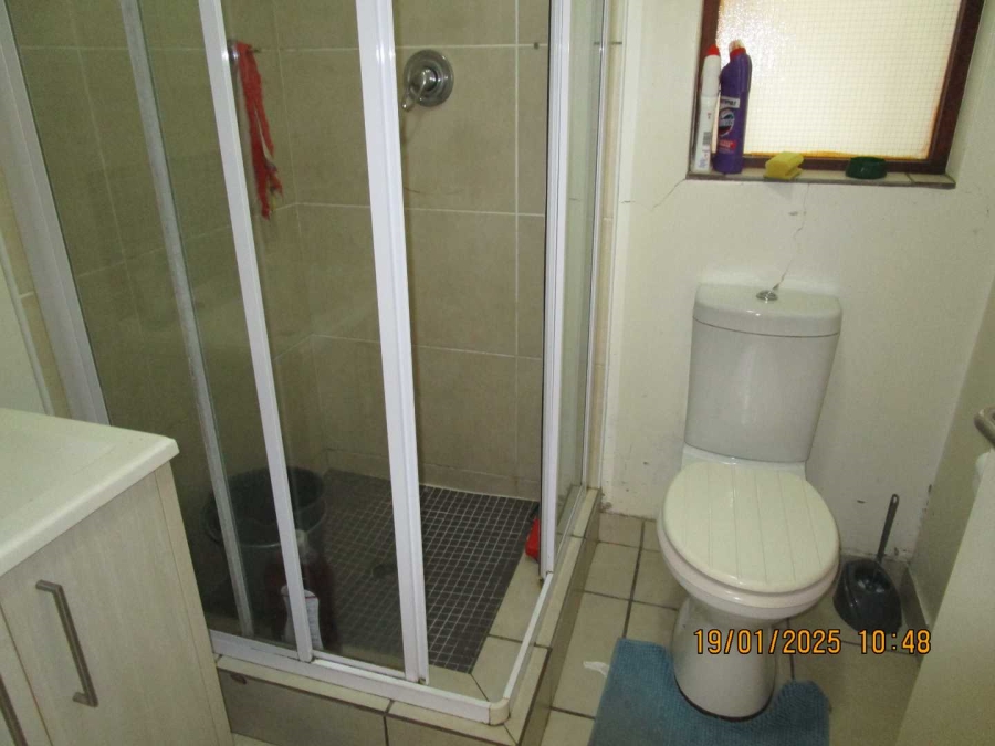 1 Bedroom Property for Sale in Beverley Gauteng