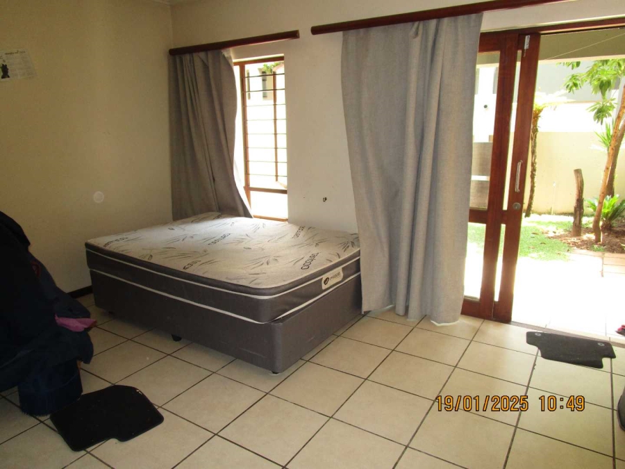 1 Bedroom Property for Sale in Beverley Gauteng