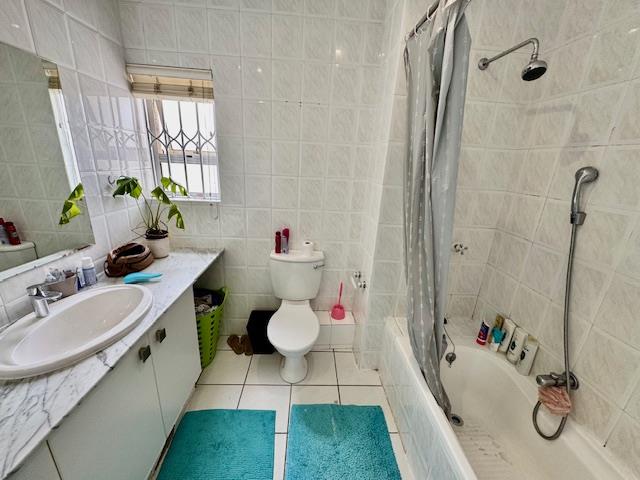 To Let 3 Bedroom Property for Rent in Morningside Gauteng