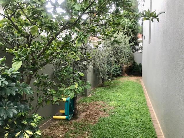 To Let 3 Bedroom Property for Rent in Oaklands Gauteng