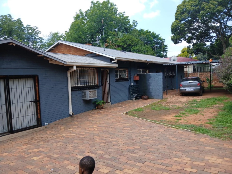 3 Bedroom Property for Sale in Meyerspark Gauteng