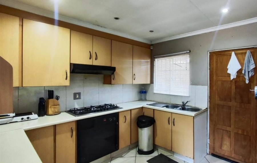 3 Bedroom Property for Sale in Pomona Gauteng