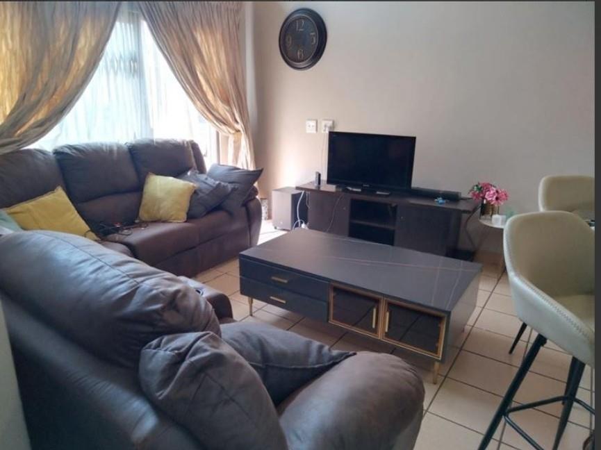 3 Bedroom Property for Sale in Glen Marais Gauteng