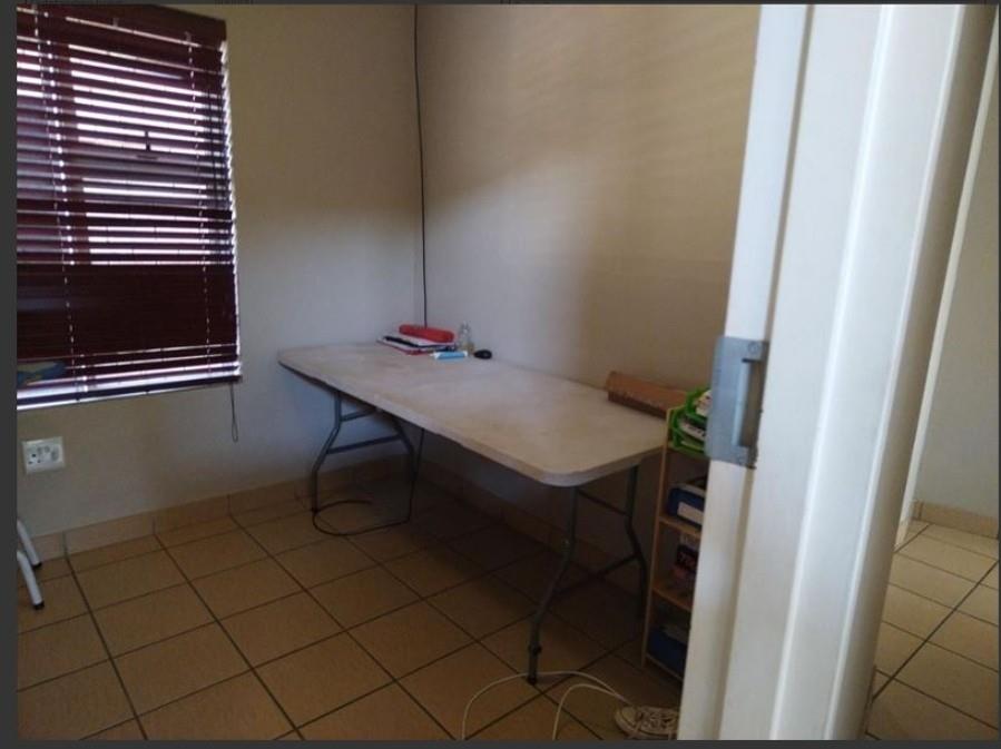 3 Bedroom Property for Sale in Glen Marais Gauteng