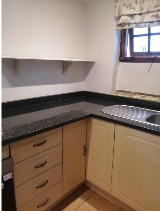 To Let 1 Bedroom Property for Rent in Waverley Gauteng