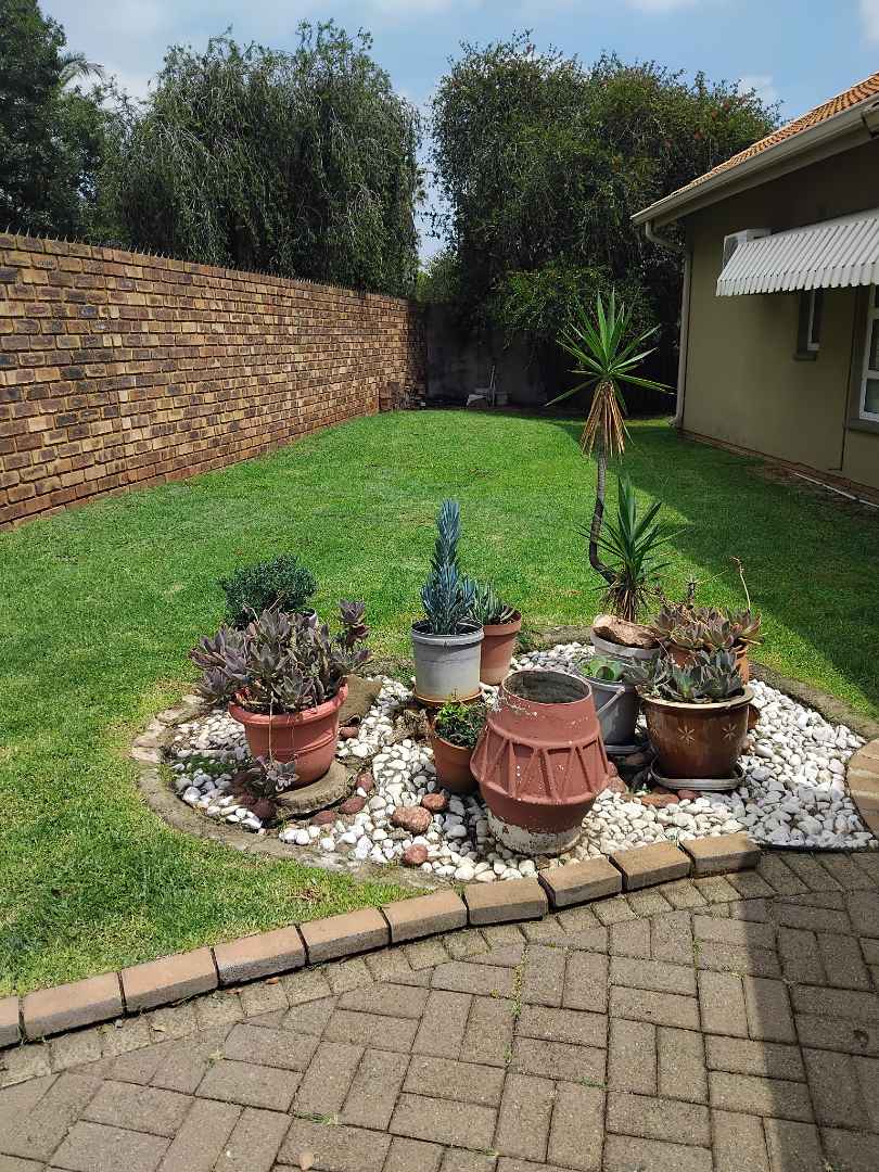 4 Bedroom Property for Sale in Randhart Gauteng