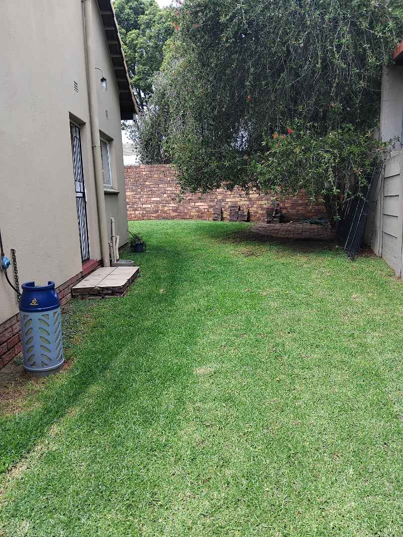 4 Bedroom Property for Sale in Randhart Gauteng