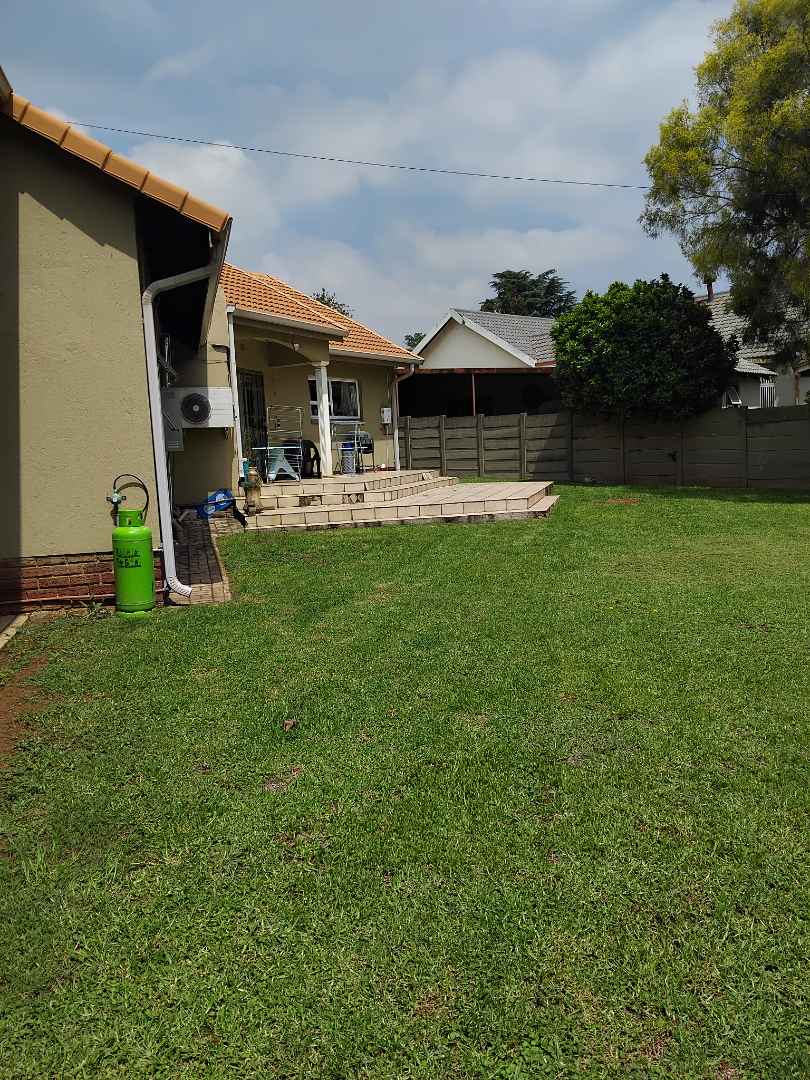 4 Bedroom Property for Sale in Randhart Gauteng