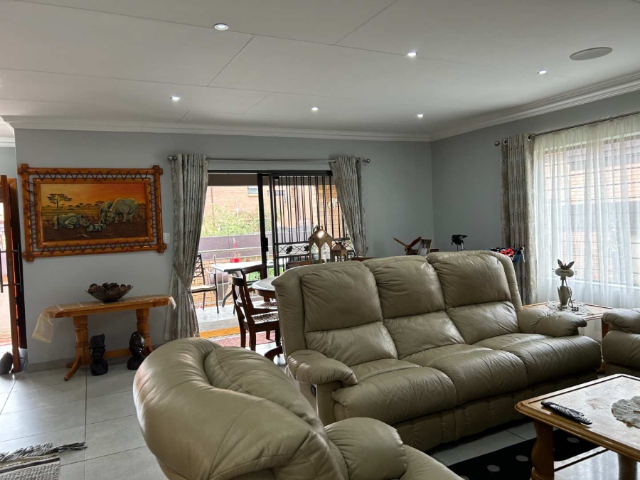 3 Bedroom Property for Sale in Brentwood Gauteng