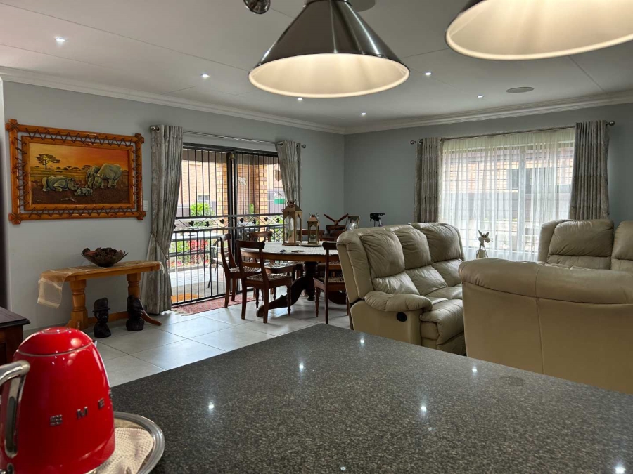 3 Bedroom Property for Sale in Brentwood Gauteng