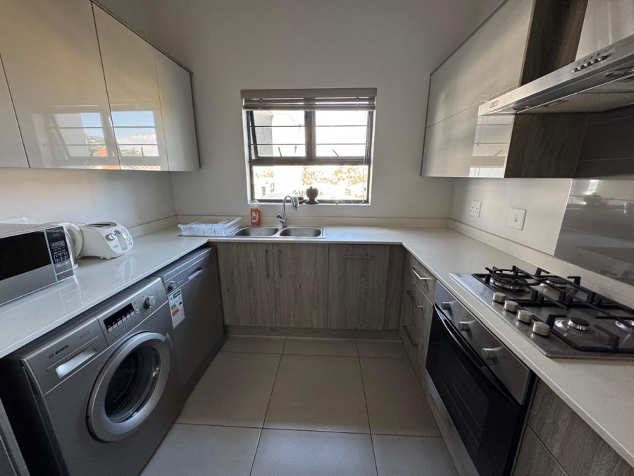 To Let 2 Bedroom Property for Rent in Broadacres Gauteng