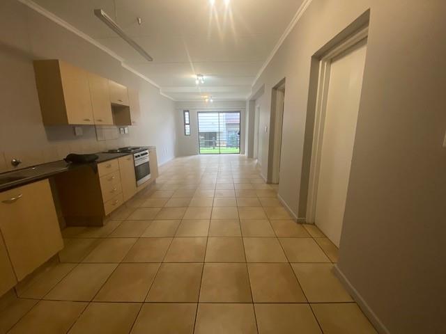 To Let 2 Bedroom Property for Rent in Sunninghill Gauteng