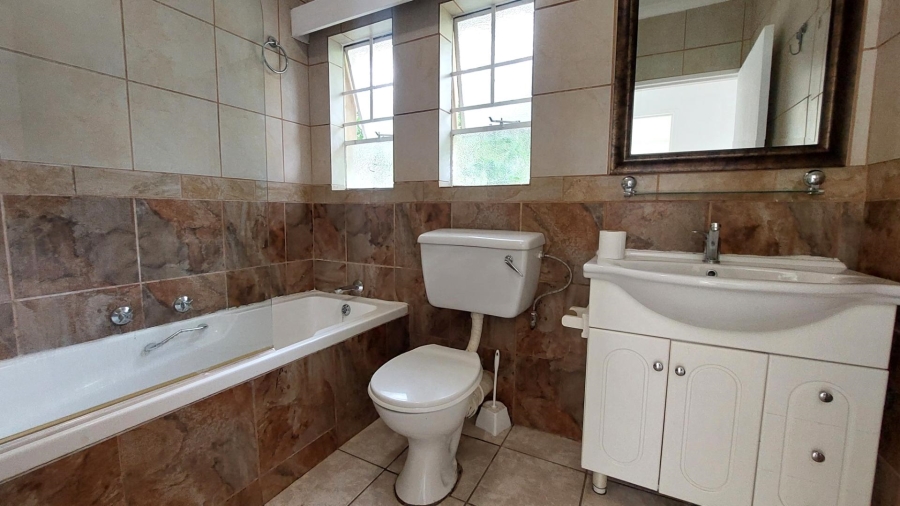 To Let 2 Bedroom Property for Rent in Craighall Park Gauteng