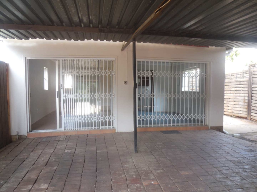 To Let 2 Bedroom Property for Rent in Kilner Park Gauteng