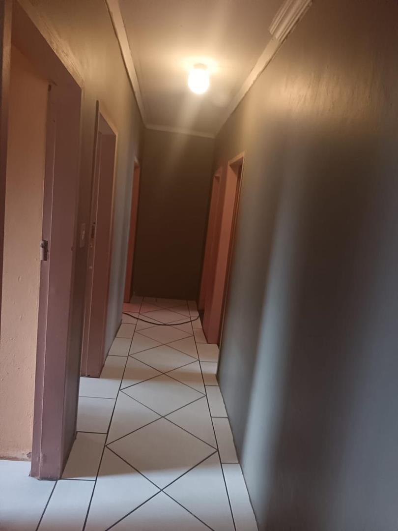 3 Bedroom Property for Sale in Mabopane Gauteng