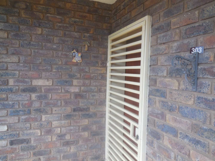 To Let 2 Bedroom Property for Rent in Silverton Gauteng