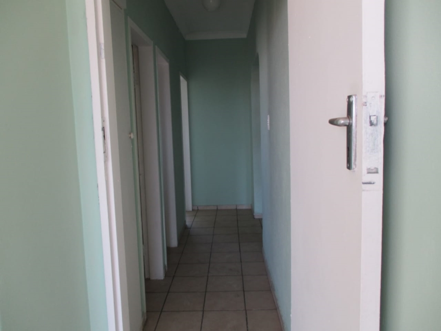 To Let 3 Bedroom Property for Rent in Kempton Park Central Gauteng