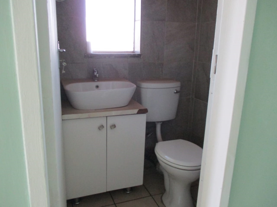 To Let 3 Bedroom Property for Rent in Kempton Park Central Gauteng