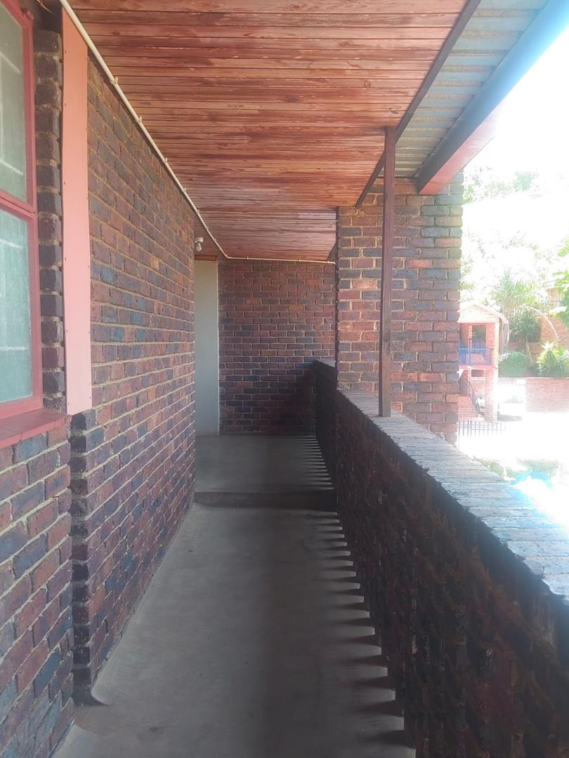 1 Bedroom Property for Sale in Windsor East Gauteng