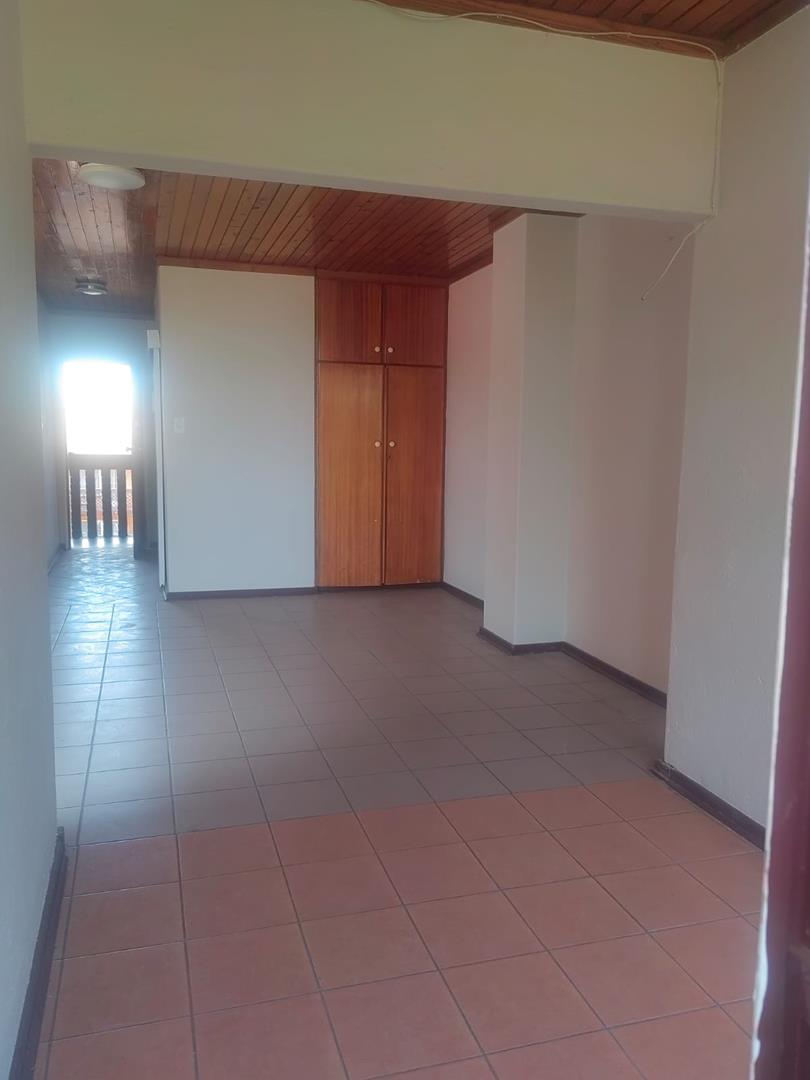 1 Bedroom Property for Sale in Windsor East Gauteng