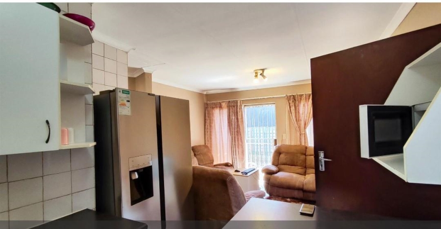 2 Bedroom Property for Sale in Birchleigh Gauteng